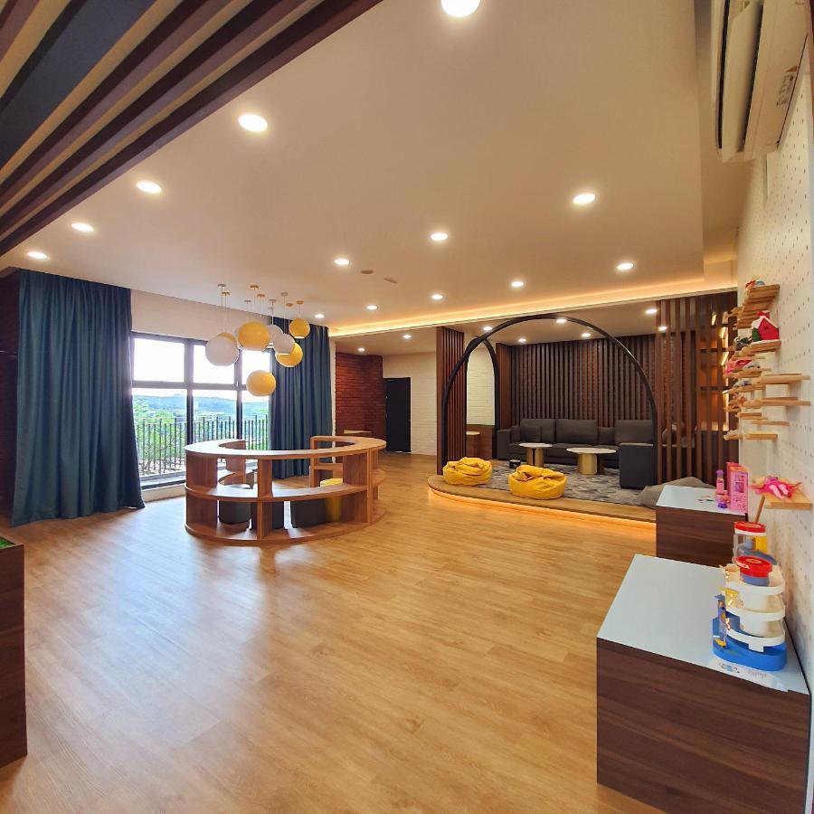 The Glass Homestay Putrajaya Exteriér fotografie